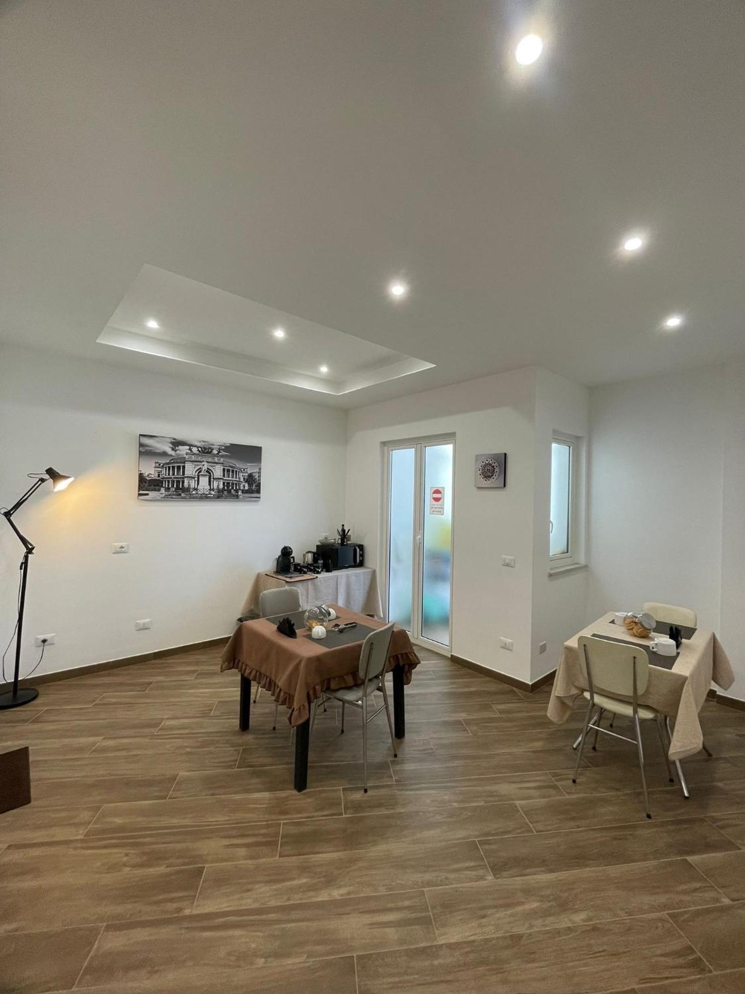 Galka Rooms Palermo Eksteriør billede